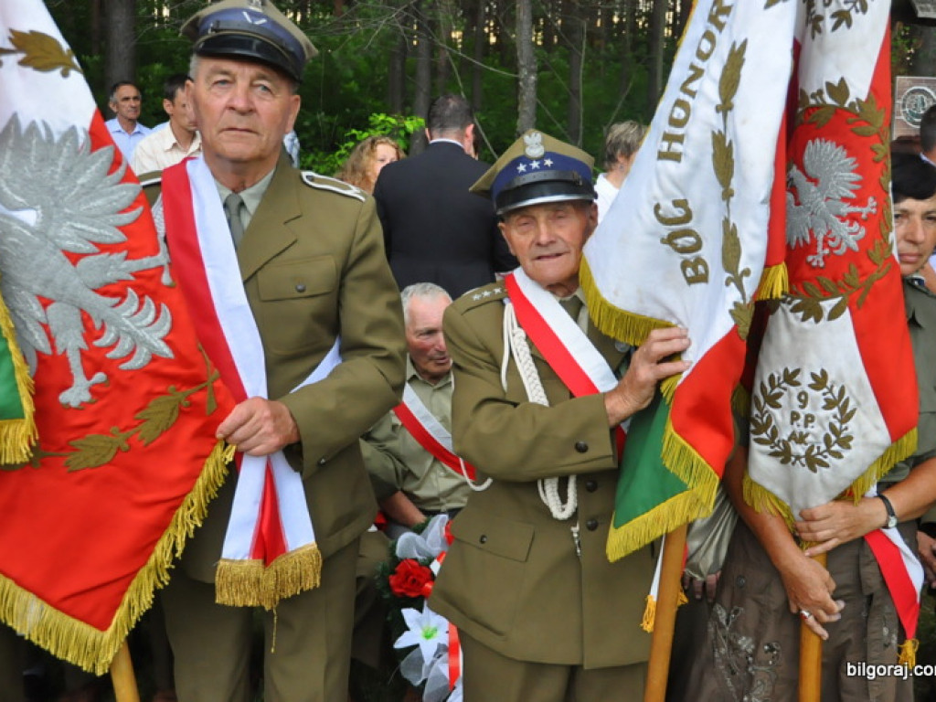 Bo wolność krzyżami się mierzy...