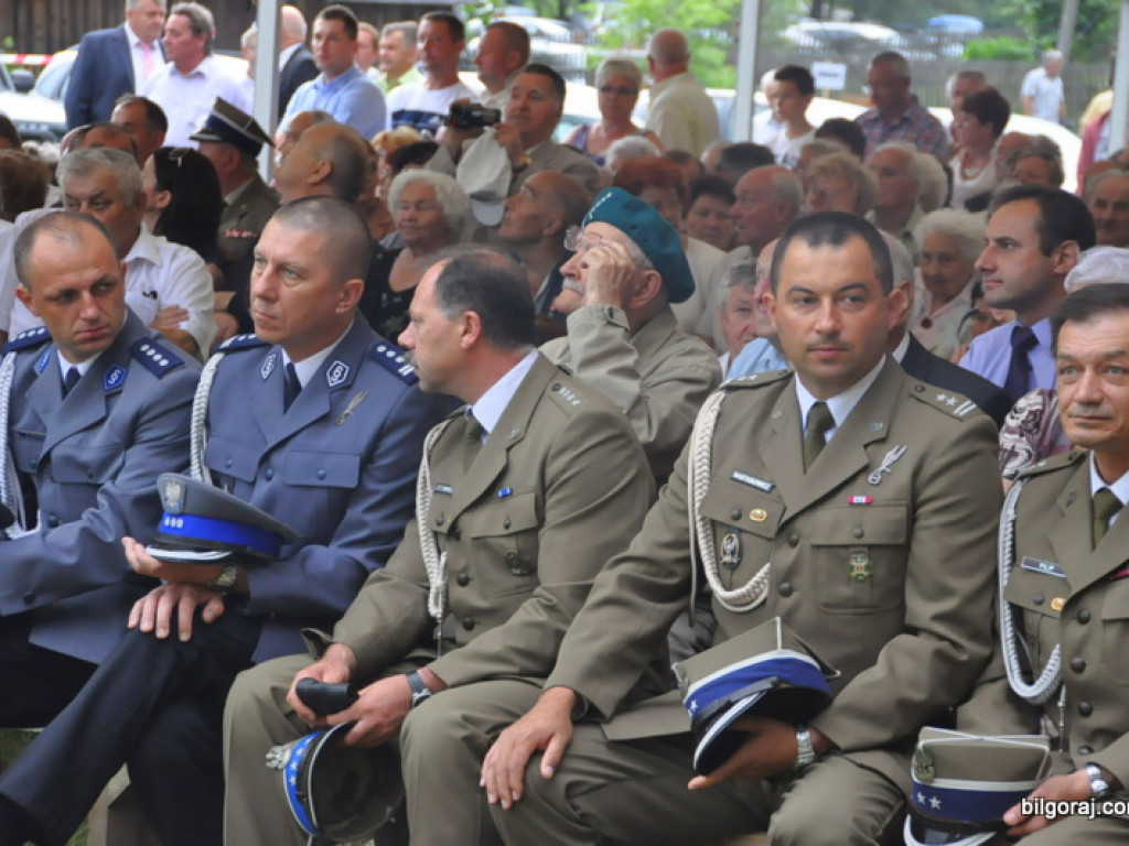 Bo wolność krzyżami się mierzy...