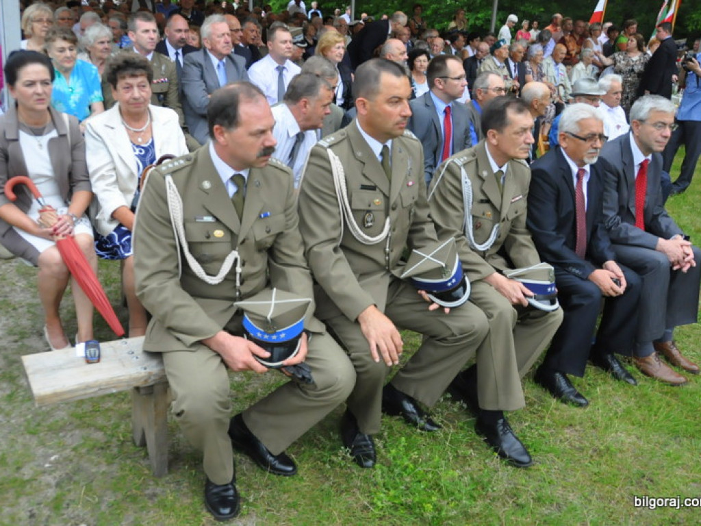Bo wolność krzyżami się mierzy...