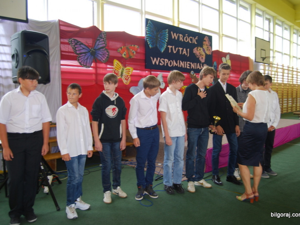 Żegnaj szkoło, witajcie wakacje! (FOTO)