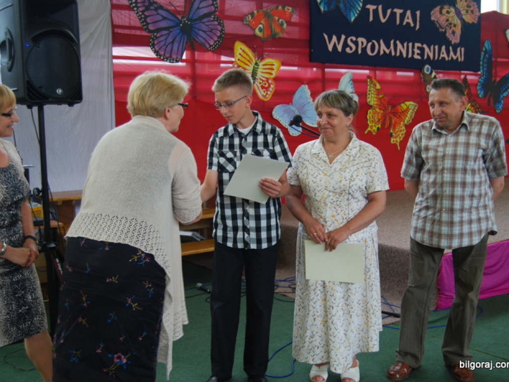 Żegnaj szkoło, witajcie wakacje! (FOTO)