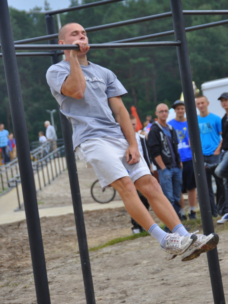 Street workout Biłgoraj - otwarcie parku do ćwiczeń (FOTO)