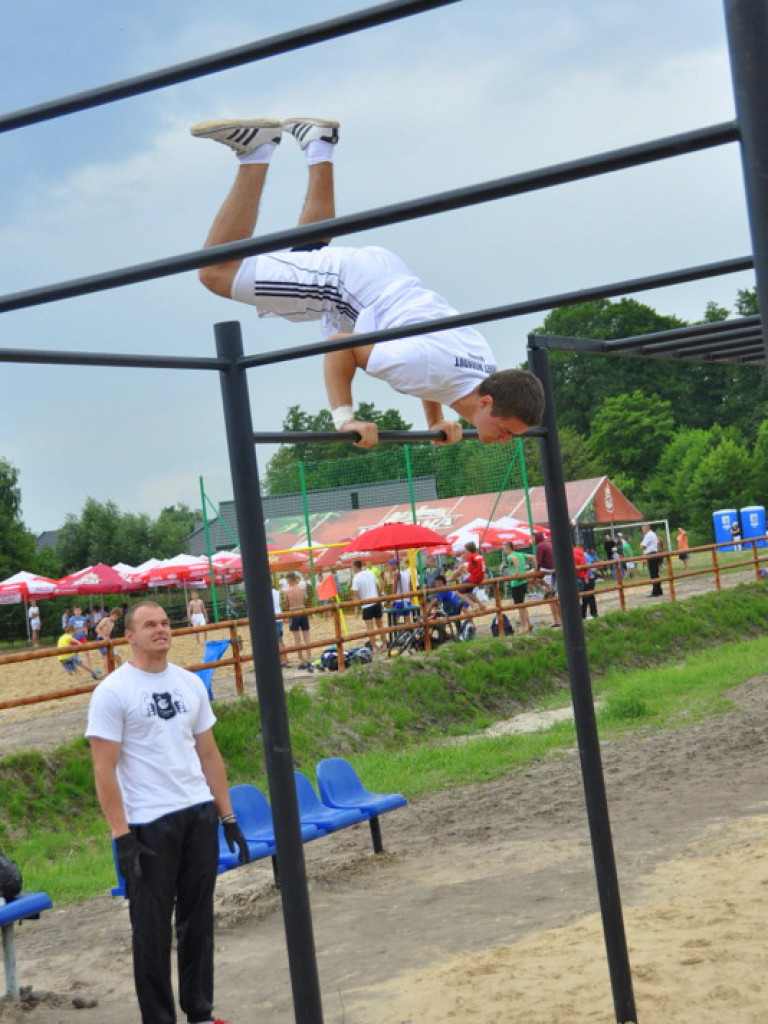 Street workout Biłgoraj - otwarcie parku do ćwiczeń (FOTO)