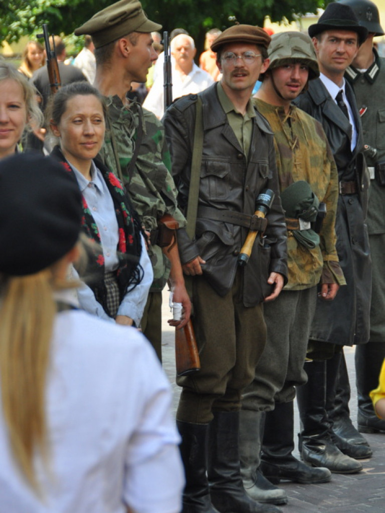 Inscenizacja w rocznicę mordu - zobacz FOTORELACJĘ