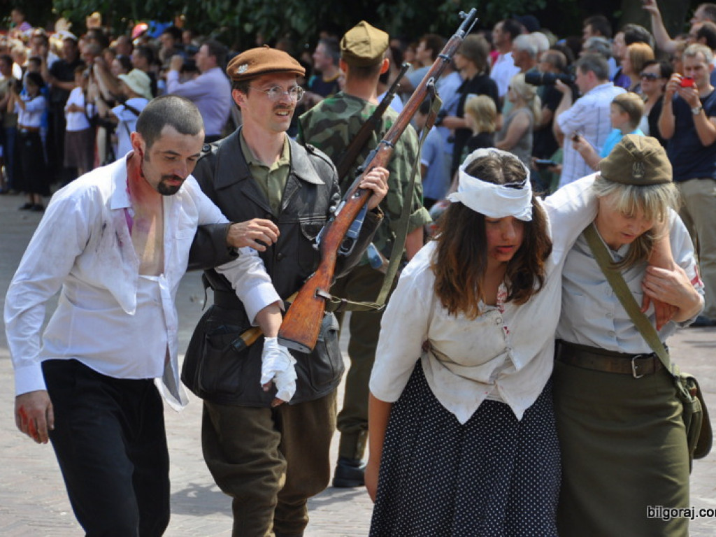 Inscenizacja w rocznicę mordu - zobacz FOTORELACJĘ