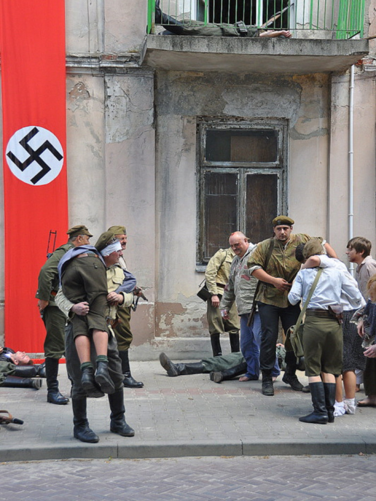 Inscenizacja w rocznicę mordu - zobacz FOTORELACJĘ