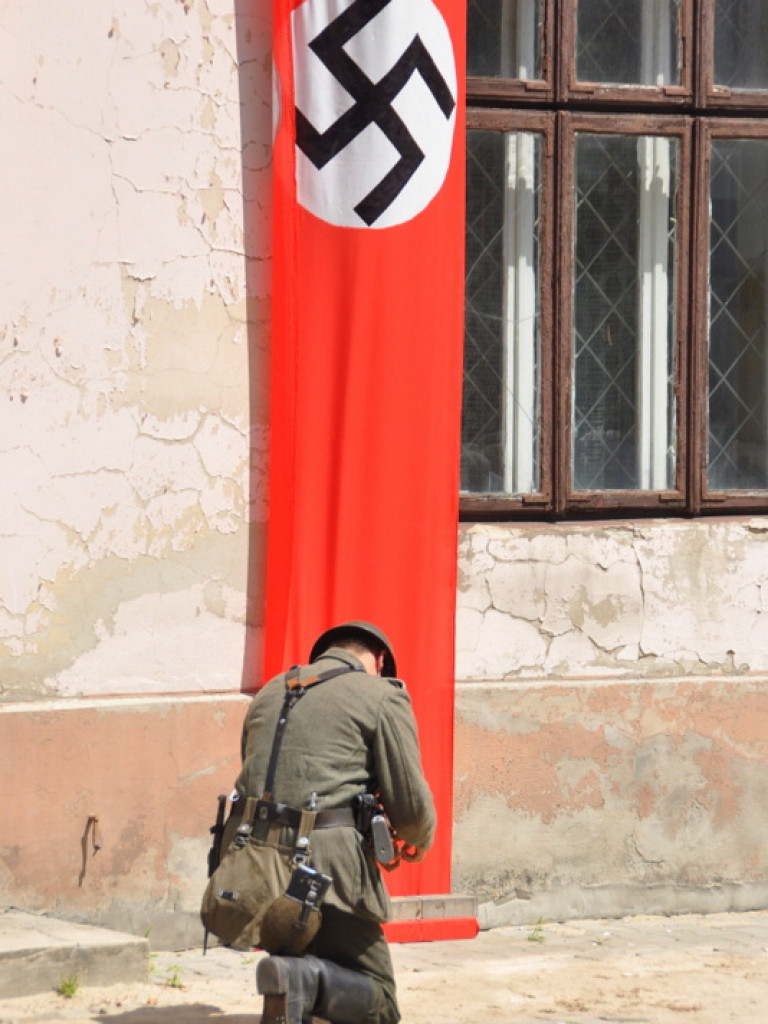 Inscenizacja w rocznicę mordu - zobacz FOTORELACJĘ