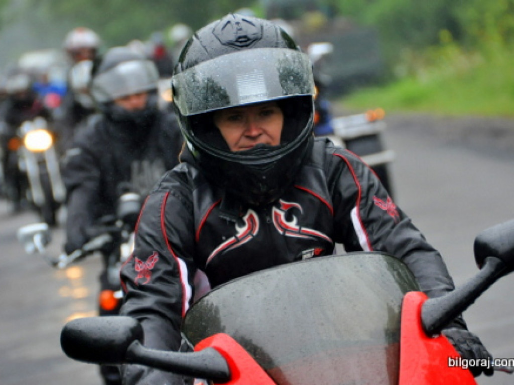 XI Zlot Motocyklowy: Parada przez Miasto i prezentacja motocykli (FOTO)