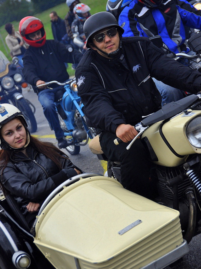 XI Zlot Motocyklowy: Parada przez Miasto i prezentacja motocykli (FOTO)