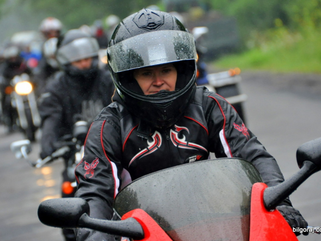 XI Zlot Motocyklowy: Parada przez Miasto i prezentacja motocykli (FOTO)