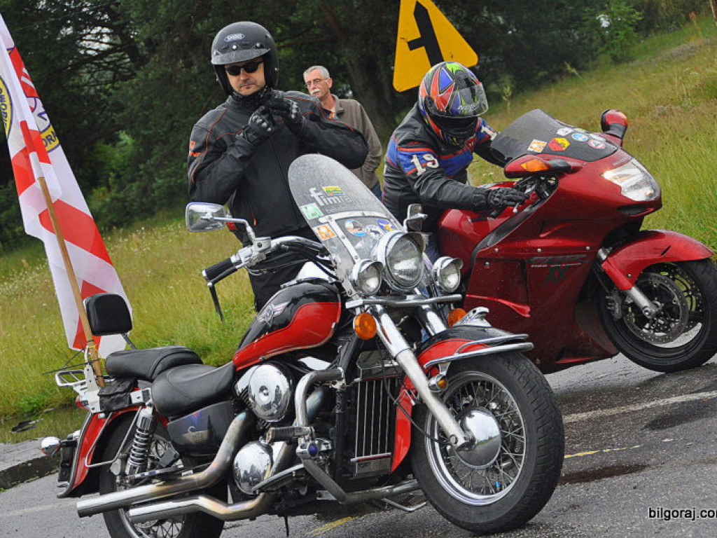 XI Zlot Motocyklowy: Parada przez Miasto i prezentacja motocykli (FOTO)
