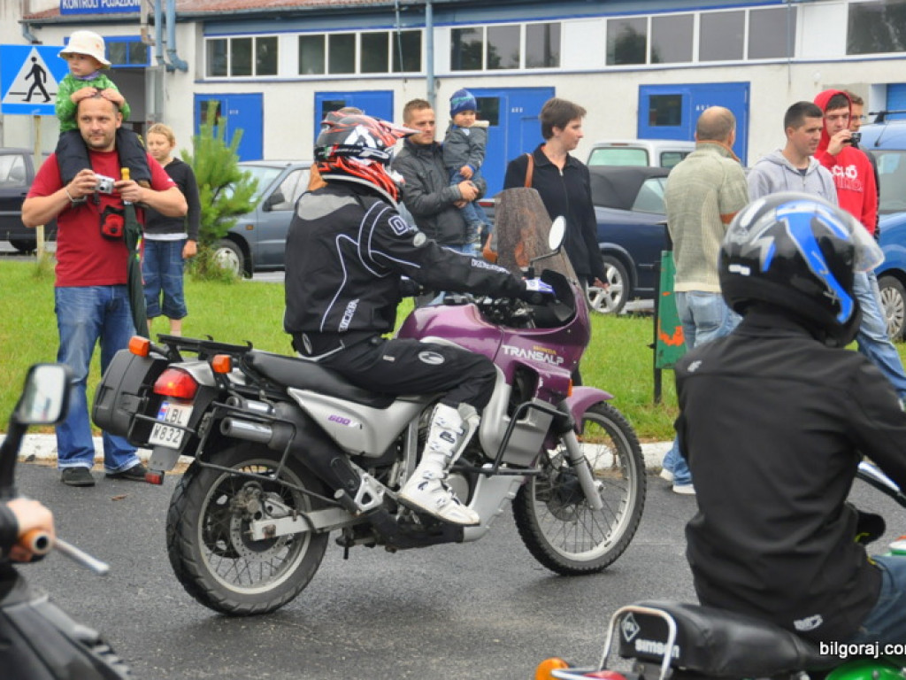 XI Zlot Motocyklowy: Parada przez Miasto i prezentacja motocykli (FOTO)