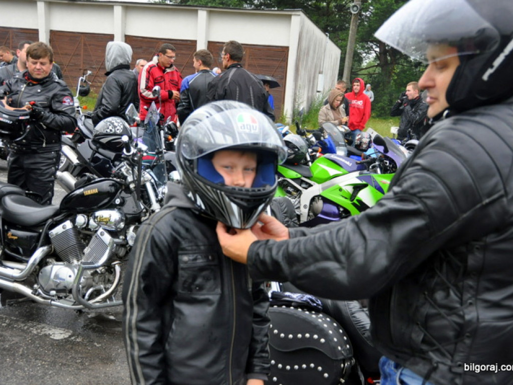 XI Zlot Motocyklowy: Parada przez Miasto i prezentacja motocykli (FOTO)