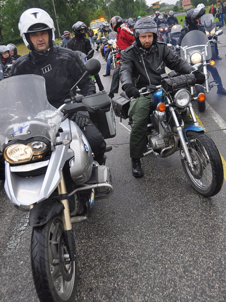 XI Zlot Motocyklowy: Parada przez Miasto i prezentacja motocykli (FOTO)
