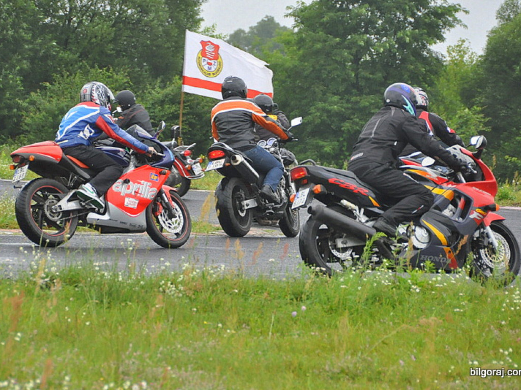 XI Zlot Motocyklowy: Parada przez Miasto i prezentacja motocykli (FOTO)