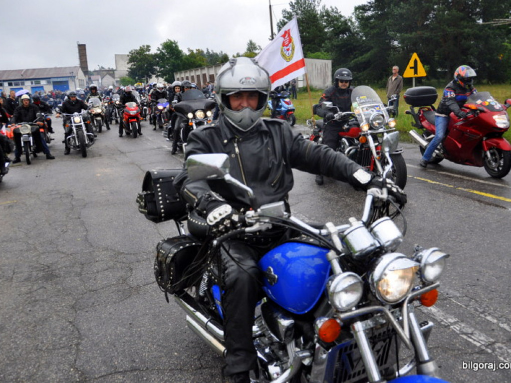 XI Zlot Motocyklowy: Parada przez Miasto i prezentacja motocykli (FOTO)