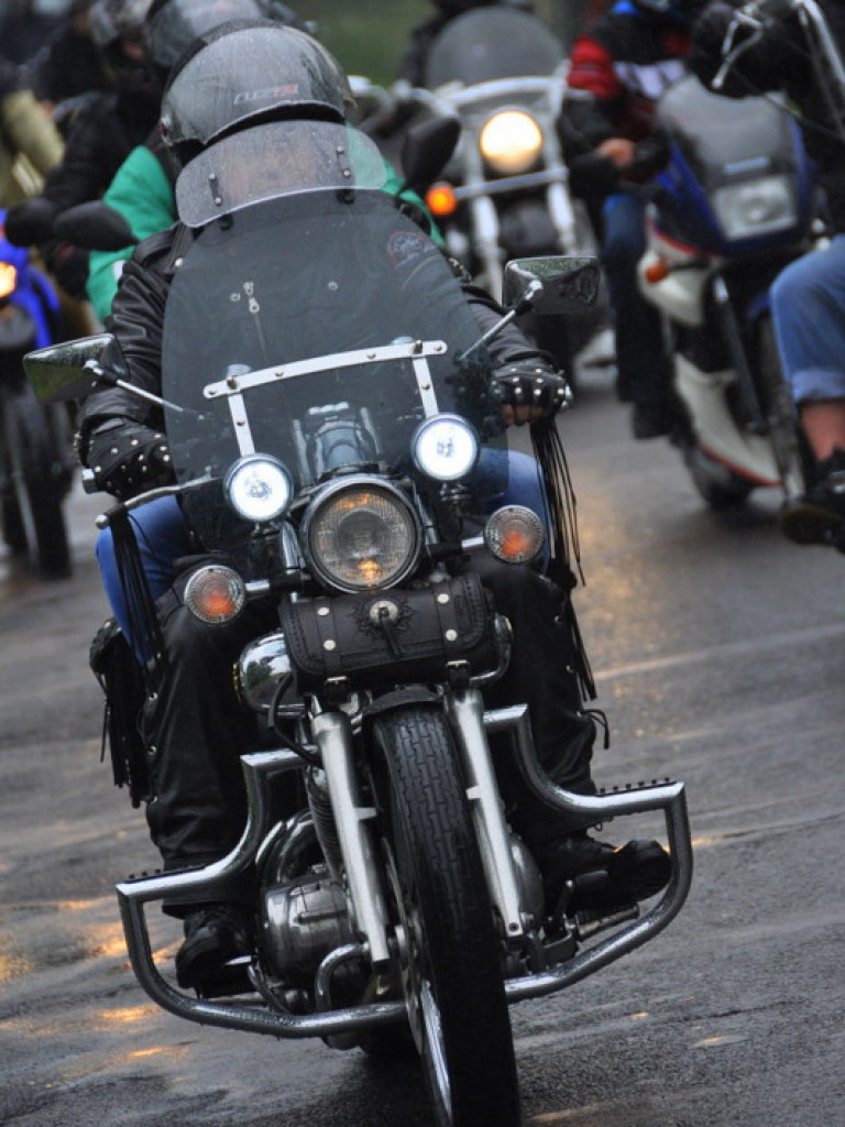 XI Zlot Motocyklowy: Parada przez Miasto i prezentacja motocykli (FOTO)