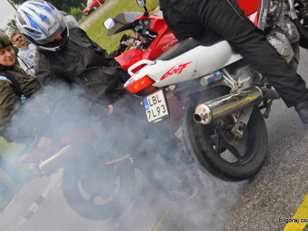 XI Zlot Motocyklowy: Parada przez Miasto i prezentacja motocykli (FOTO)