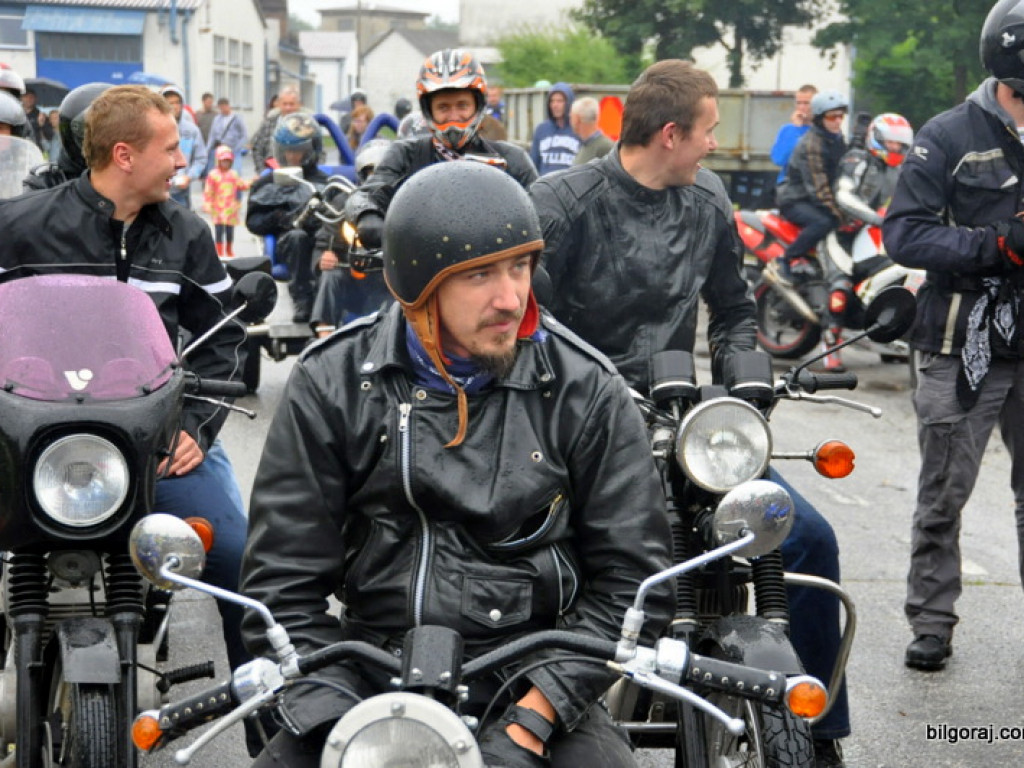 XI Zlot Motocyklowy: Parada przez Miasto i prezentacja motocykli (FOTO)