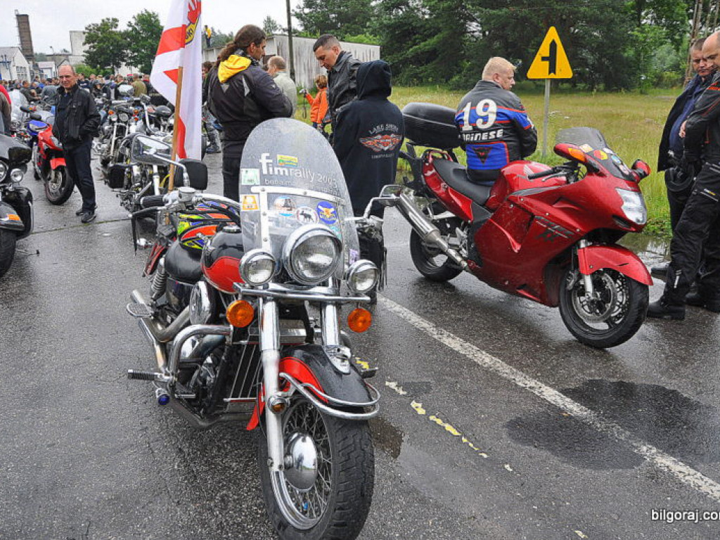 XI Zlot Motocyklowy: Parada przez Miasto i prezentacja motocykli (FOTO)