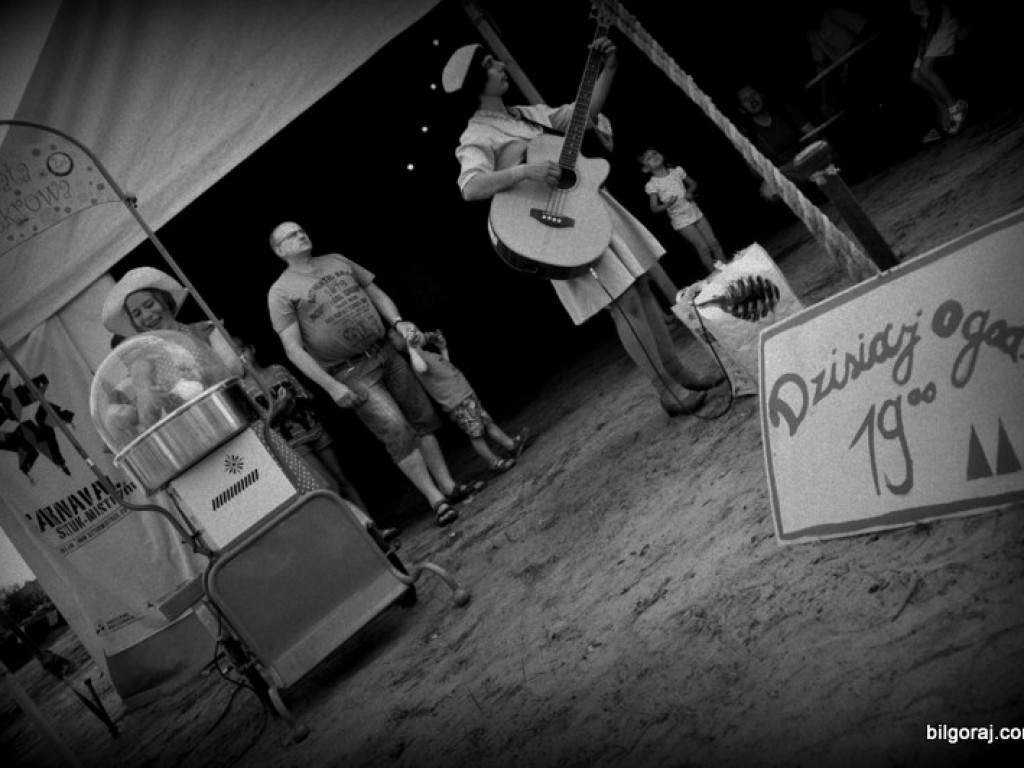 Spektakl nowocyrkowej trupy Pandoras Circus (FOTO)