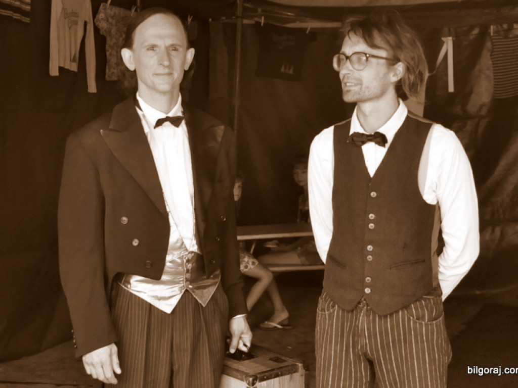 Spektakl nowocyrkowej trupy Pandoras Circus (FOTO)