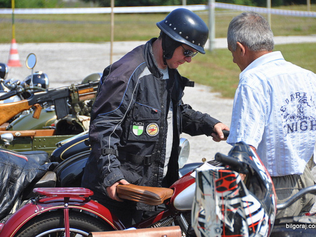 Wyścigi motocykli zabytkowych - Biłgoraj 2013 (FOTO)