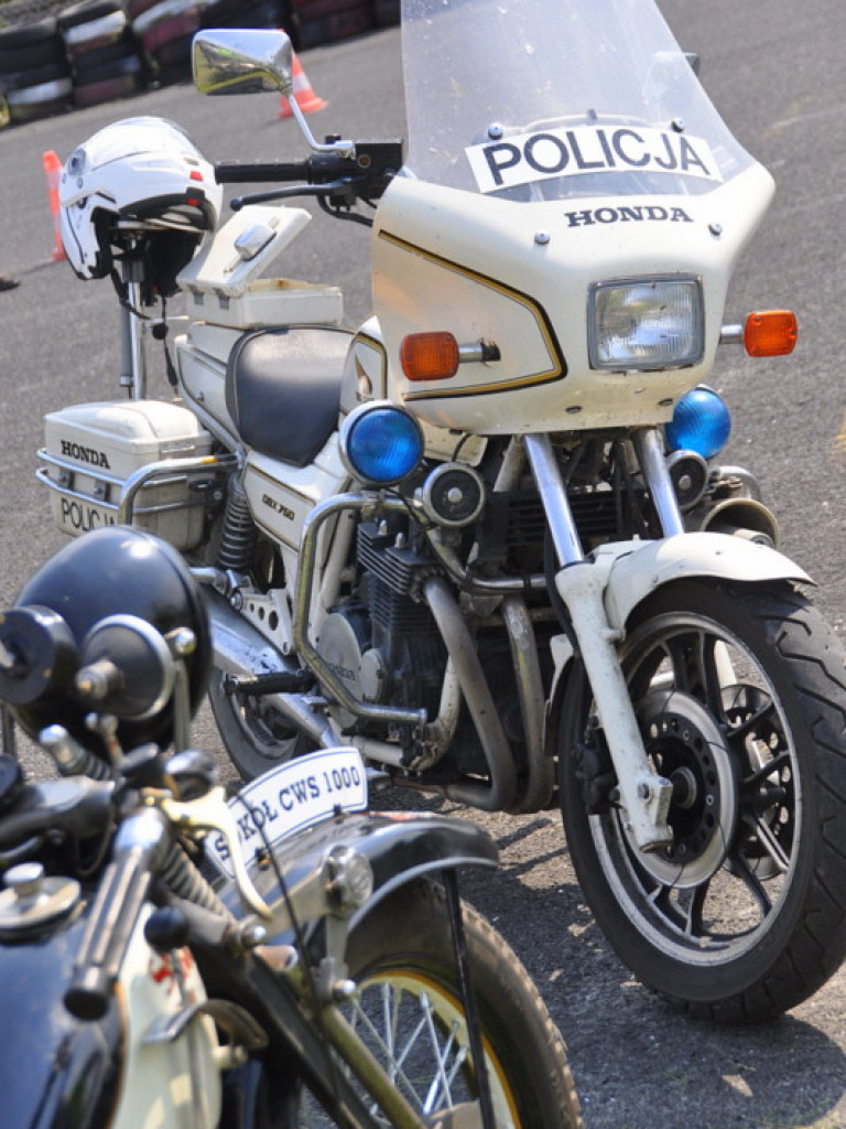 Wyścigi motocykli zabytkowych - Biłgoraj 2013 (FOTO)