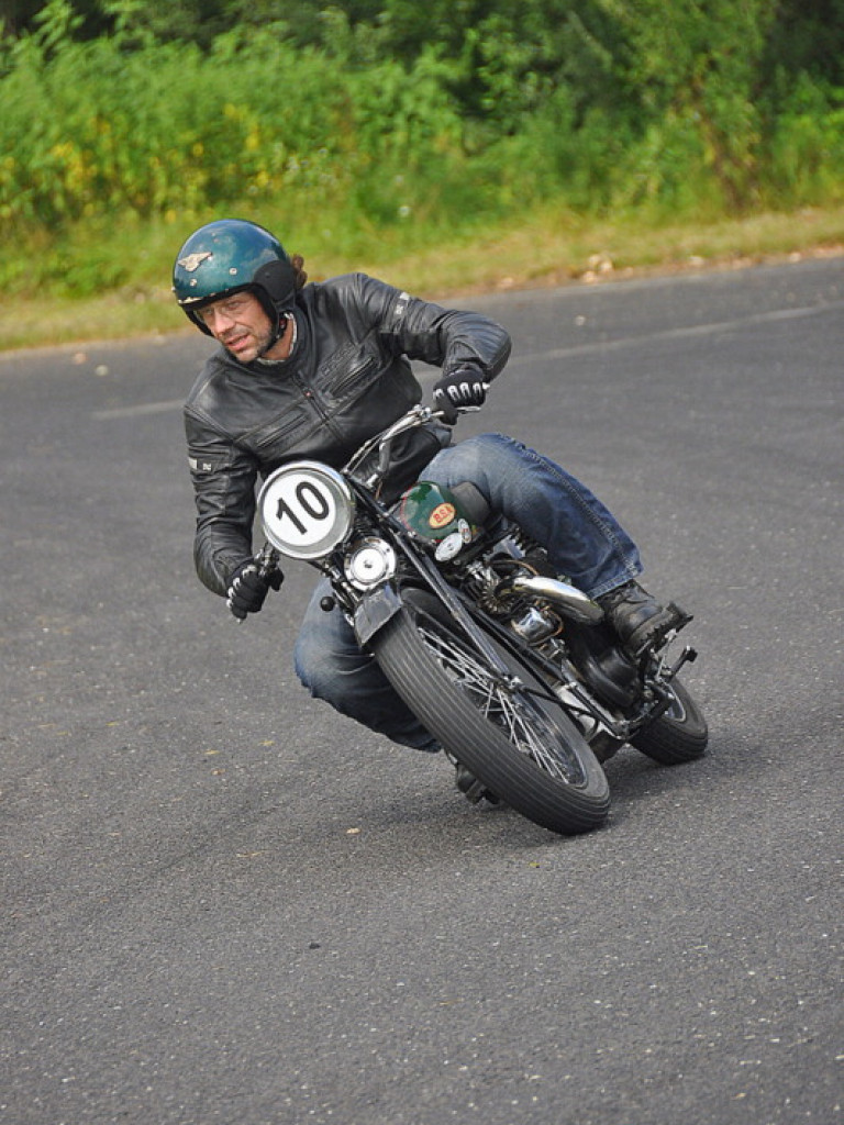 Wyścigi motocykli zabytkowych - Biłgoraj 2013 (FOTO)