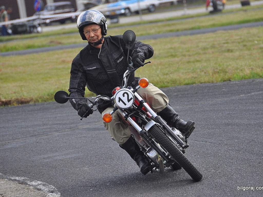 Wyścigi motocykli zabytkowych - Biłgoraj 2013 (FOTO)