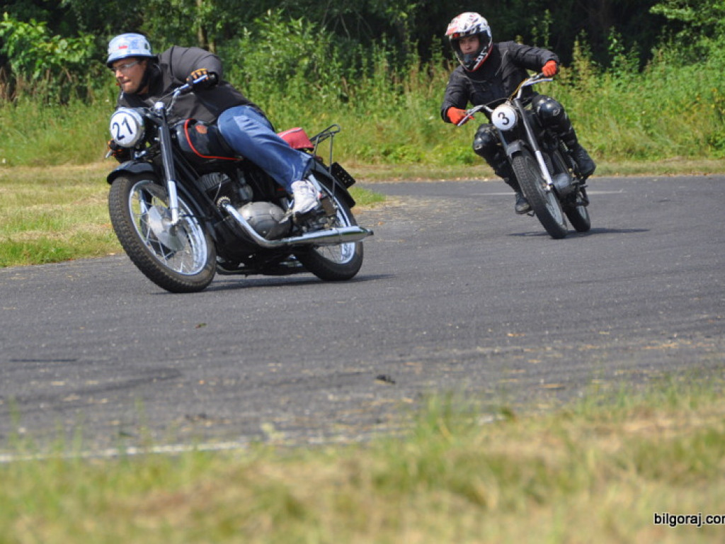Wyścigi motocykli zabytkowych - Biłgoraj 2013 (FOTO)