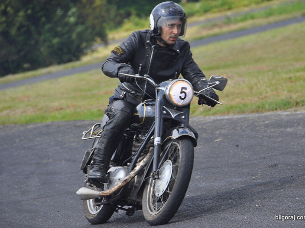 Wyścigi motocykli zabytkowych - Biłgoraj 2013 (FOTO)
