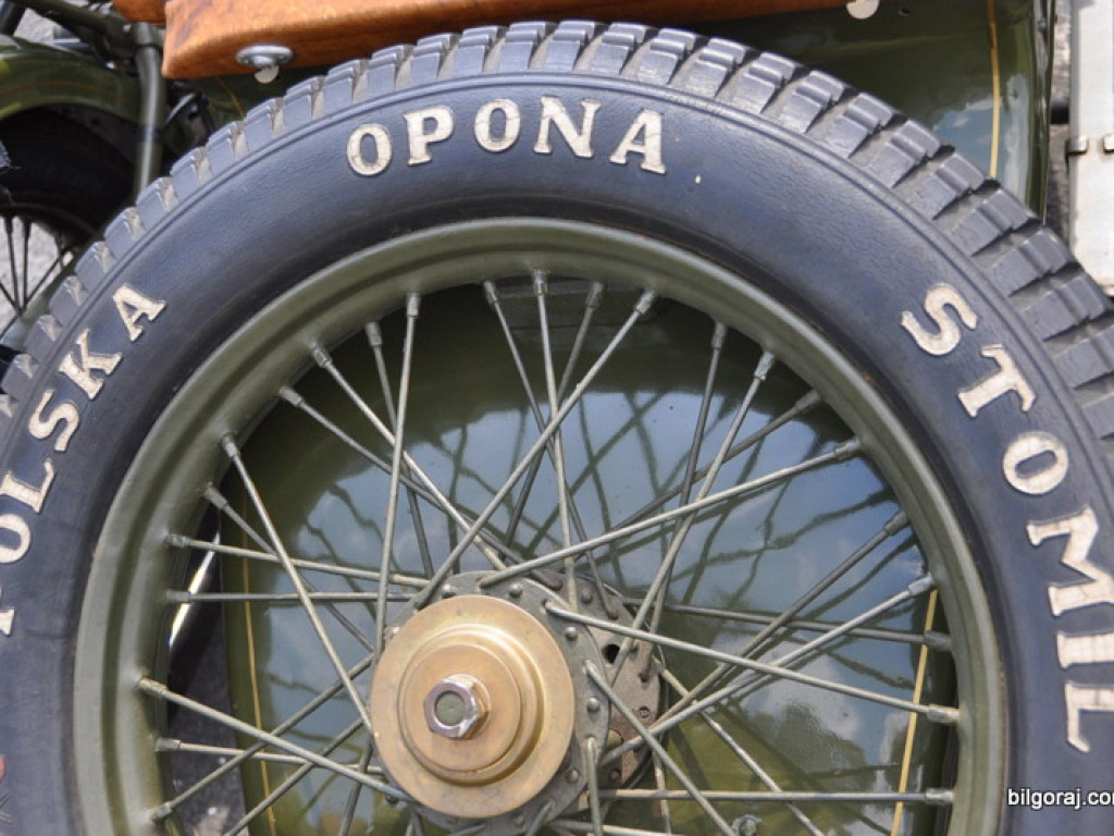 Wyścigi motocykli zabytkowych - Biłgoraj 2013 (FOTO)