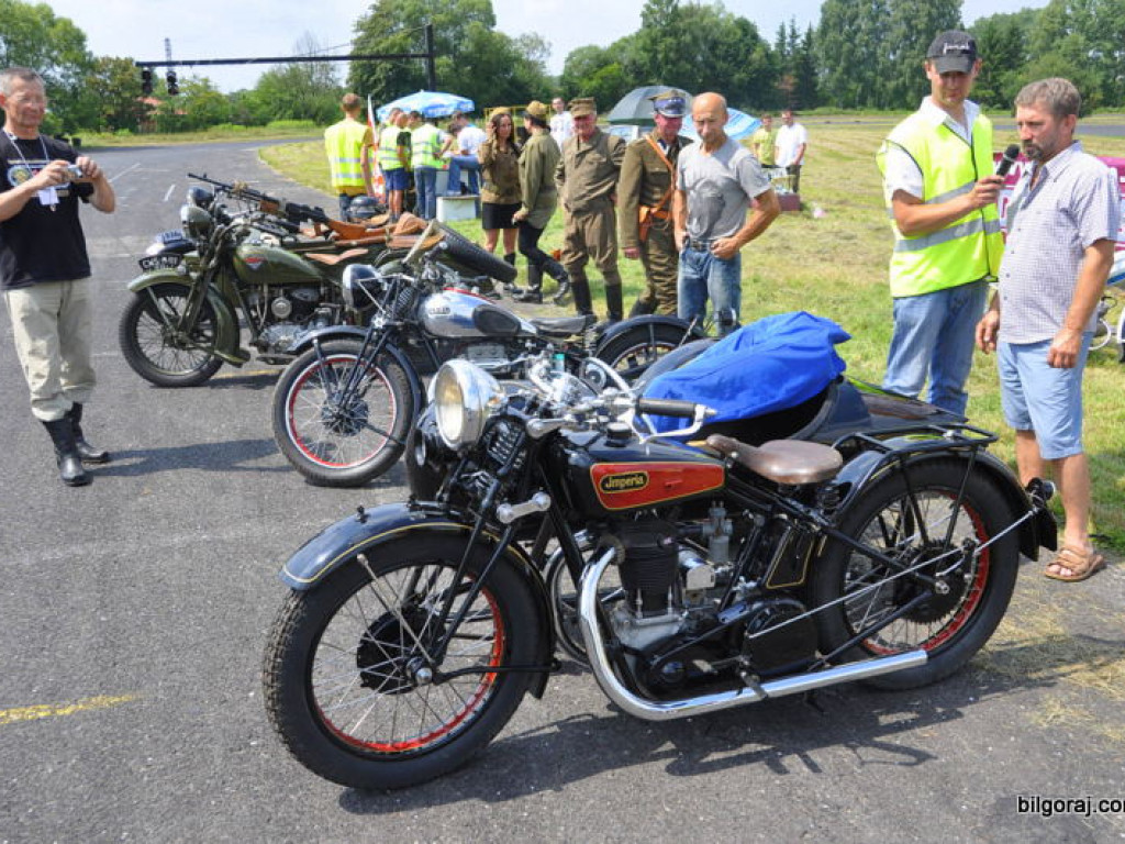 Wyścigi motocykli zabytkowych - Biłgoraj 2013 (FOTO)
