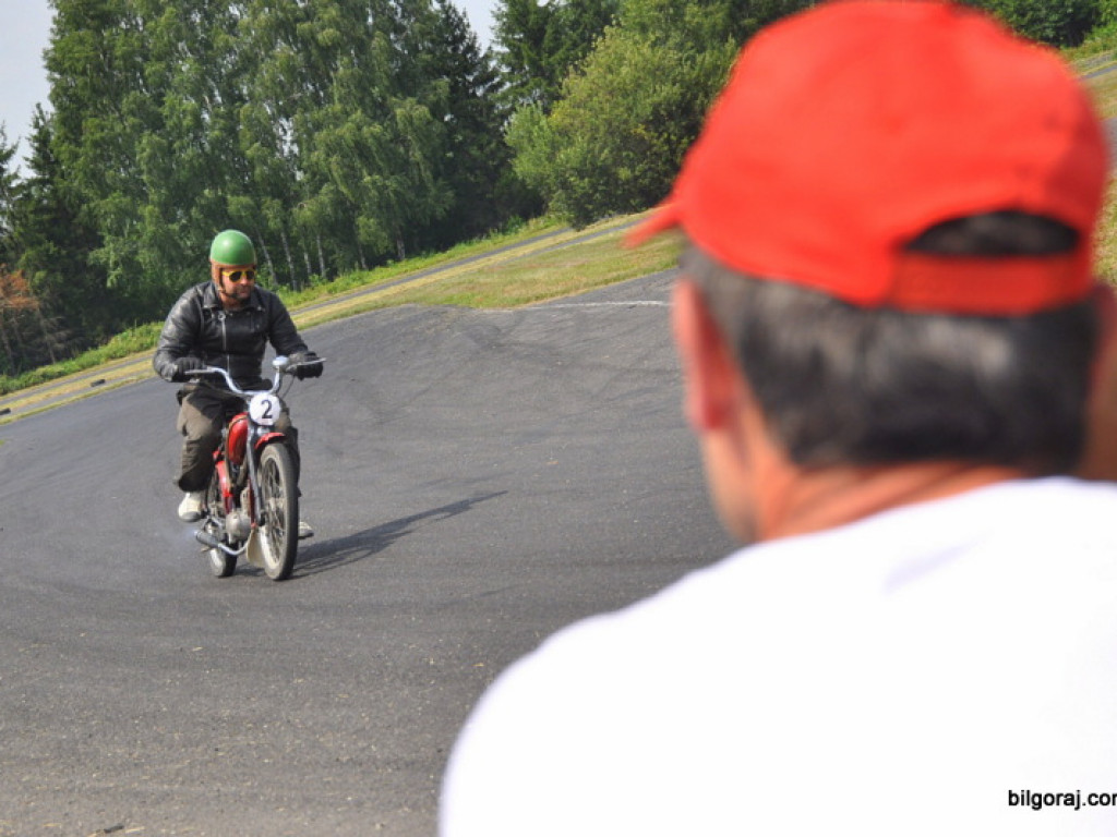 Wyścigi motocykli zabytkowych - Biłgoraj 2013 (FOTO)