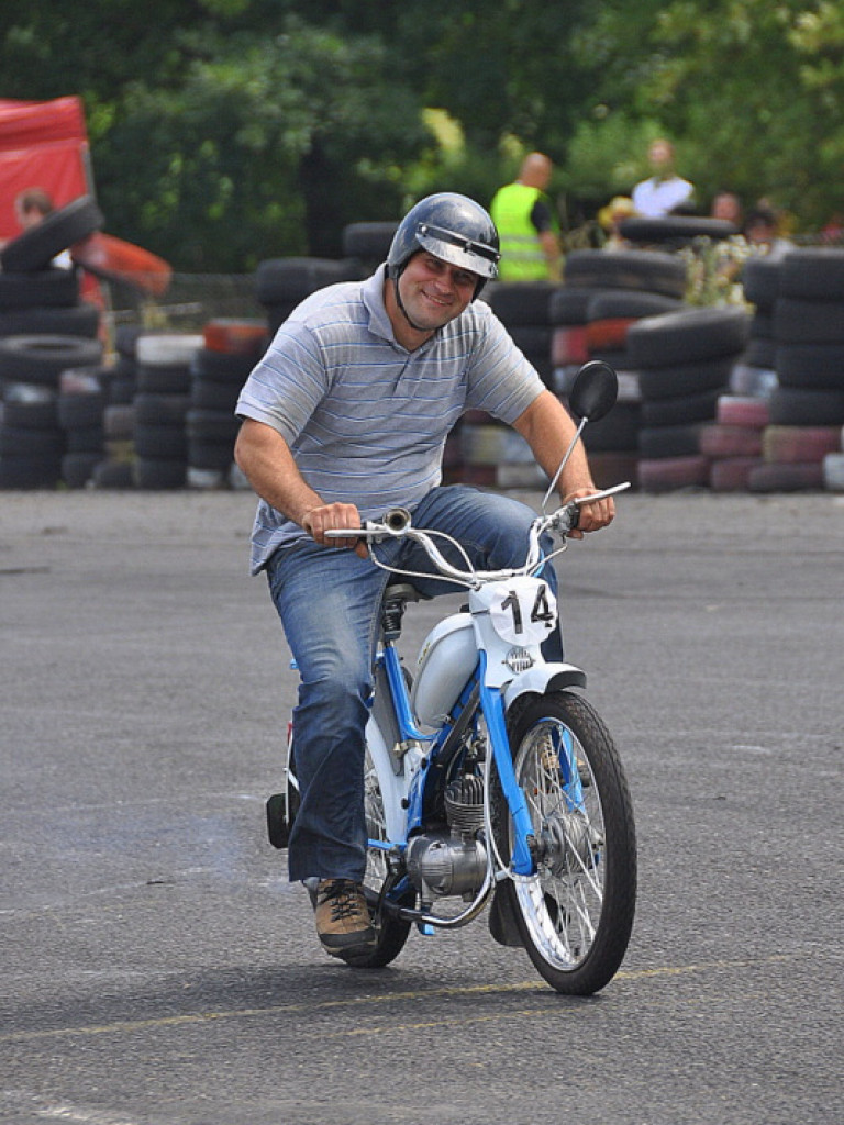 Wyścigi motocykli zabytkowych - Biłgoraj 2013 (FOTO)