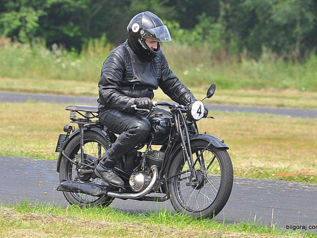 Wyścigi motocykli zabytkowych - Biłgoraj 2013 (FOTO)