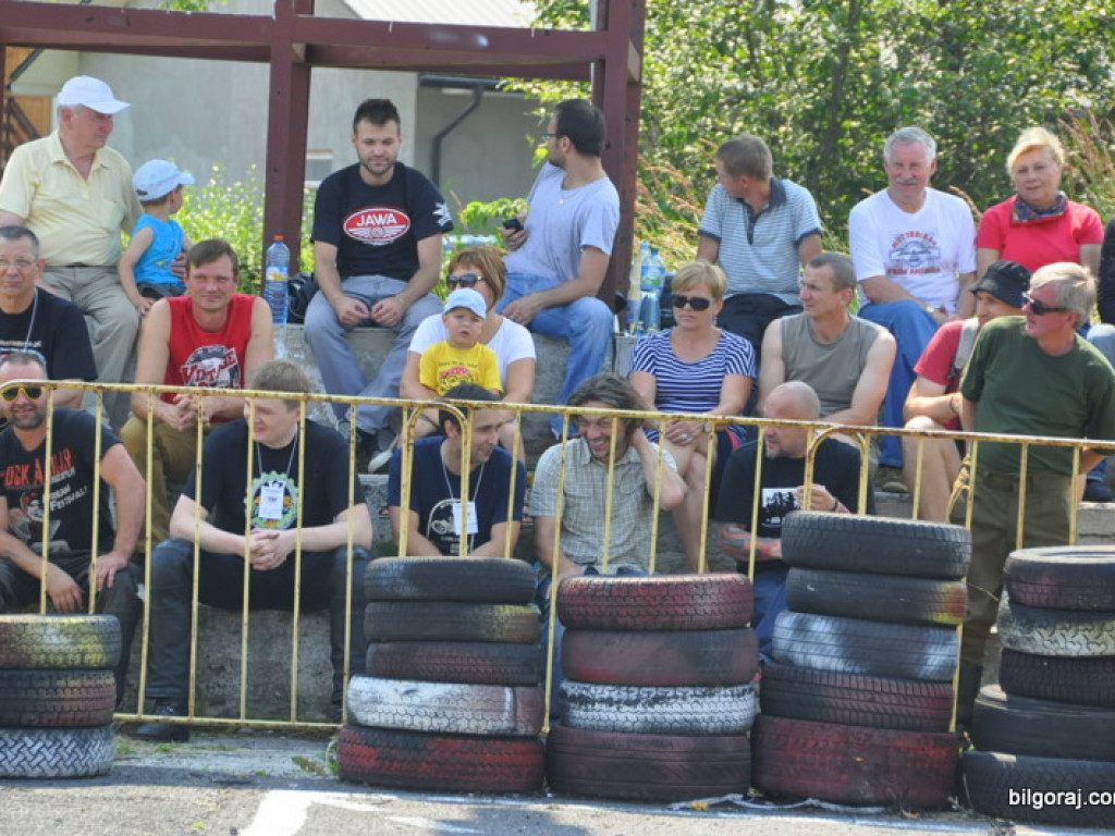 Wyścigi motocykli zabytkowych - Biłgoraj 2013 (FOTO)