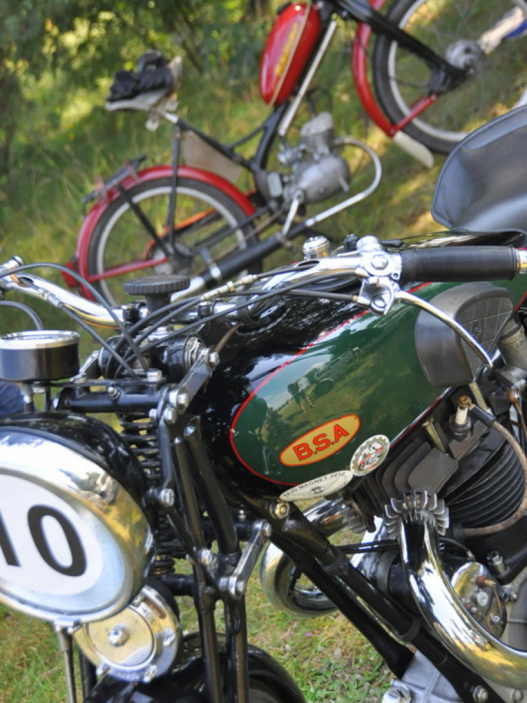 Wyścigi motocykli zabytkowych - Biłgoraj 2013 (FOTO)