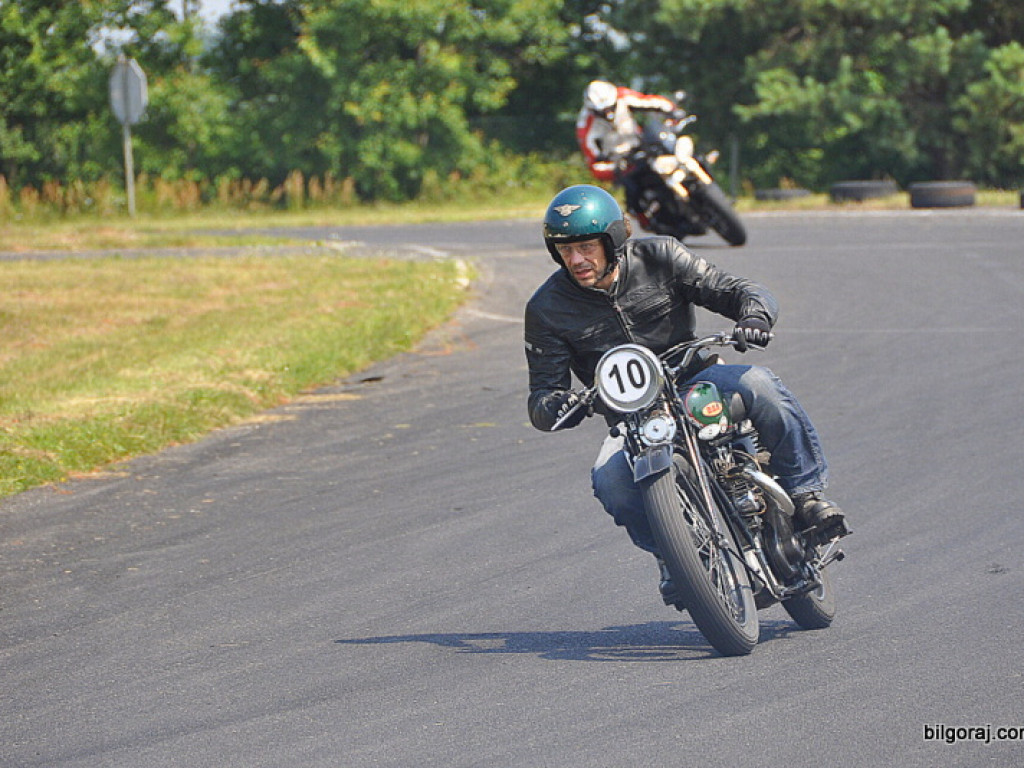Wyścigi motocykli zabytkowych - Biłgoraj 2013 (FOTO)