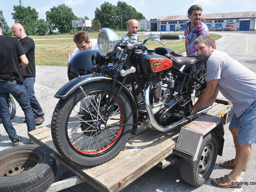 Wyścigi motocykli zabytkowych - Biłgoraj 2013 (FOTO)