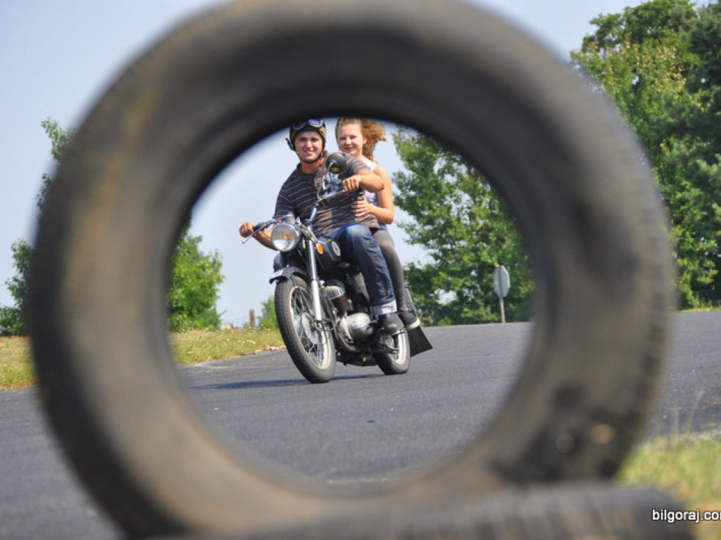 Wyścigi motocykli zabytkowych - Biłgoraj 2013 (FOTO)