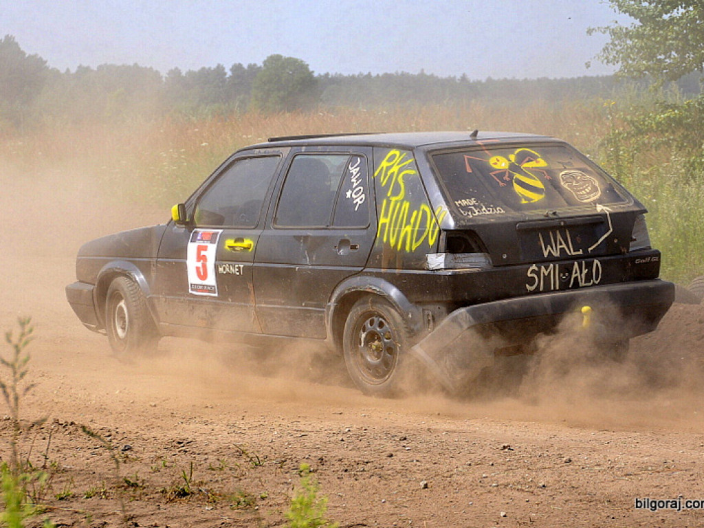 Wyścigi złomów po raz drugi (FOTO)