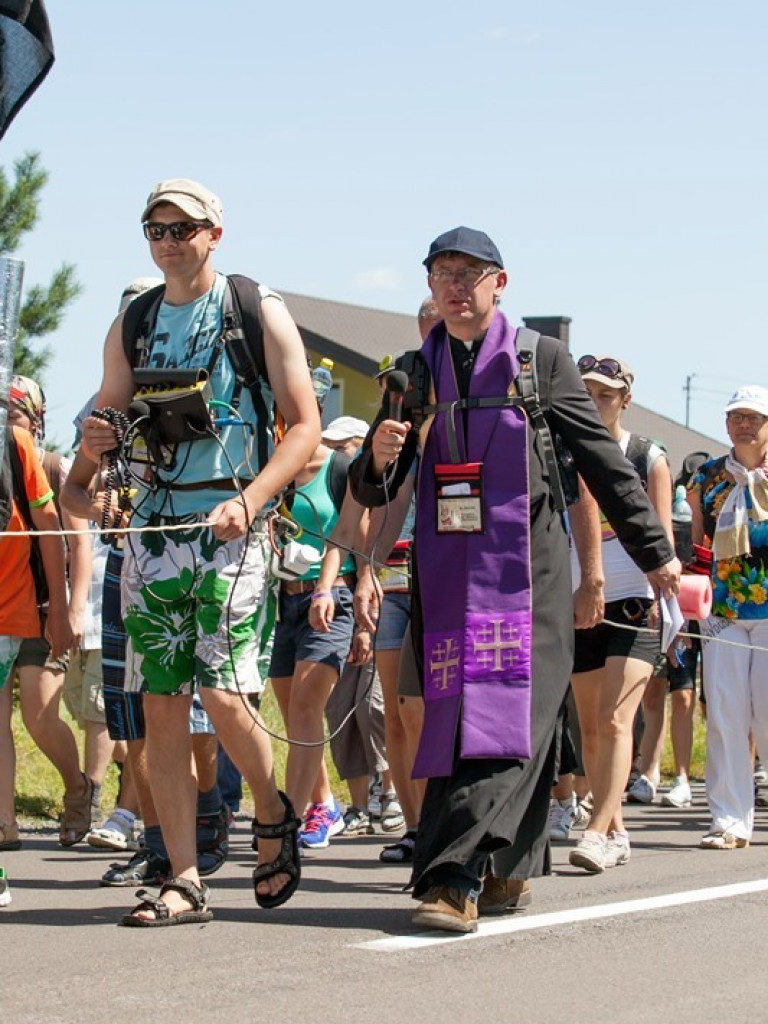 Pierwsze etapy pielgrzymowania Grupy Ziemi Biłgorajskiej (FOTO)