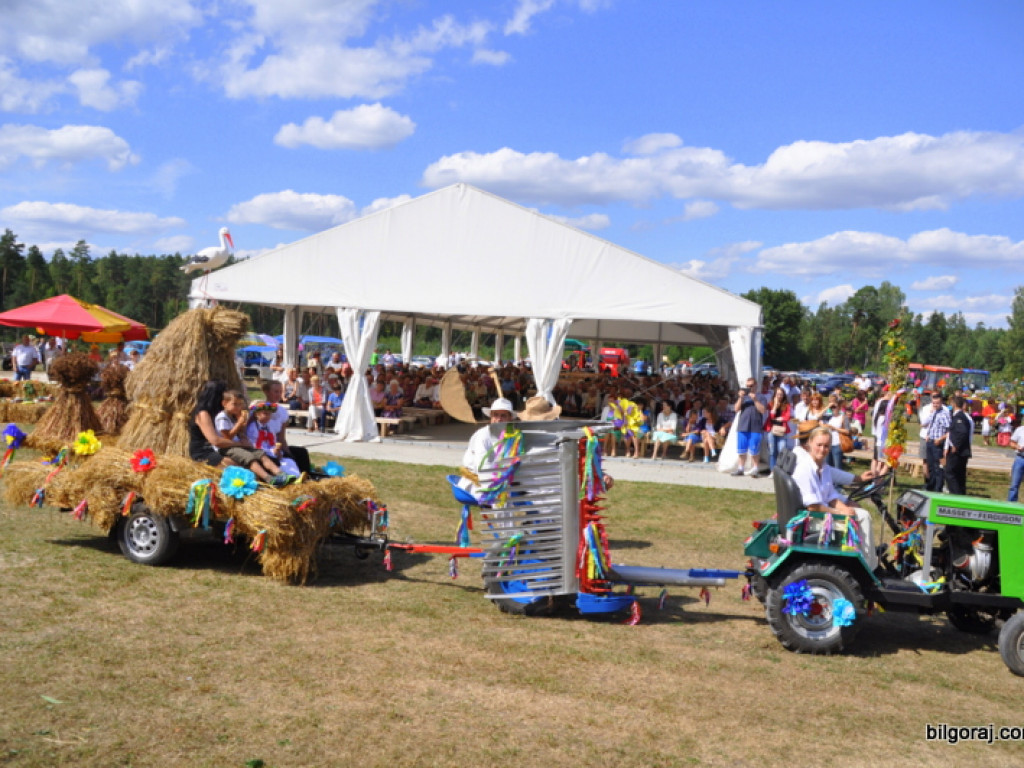 Aleksandrów: Dożynki gminno - parafialne 2013