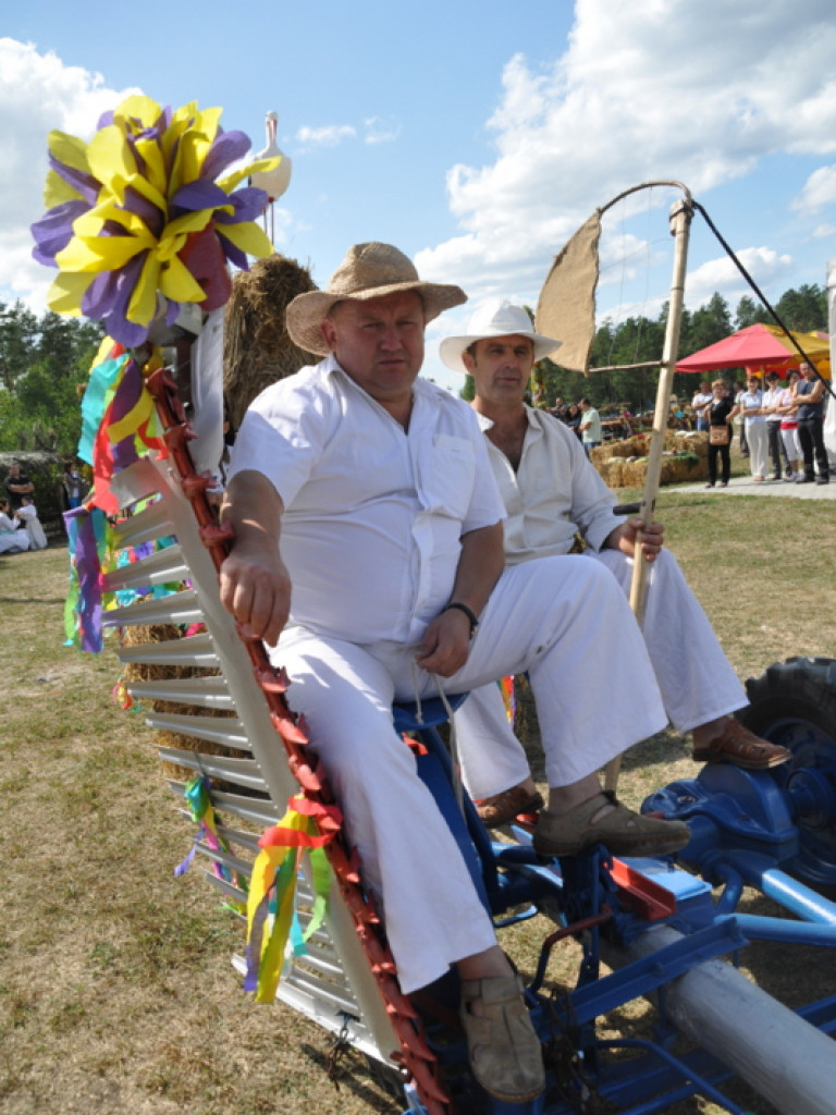 Aleksandrów: Dożynki gminno - parafialne 2013