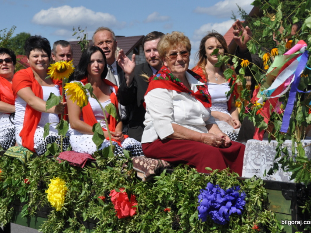 Aleksandrów: Dożynki gminno - parafialne 2013