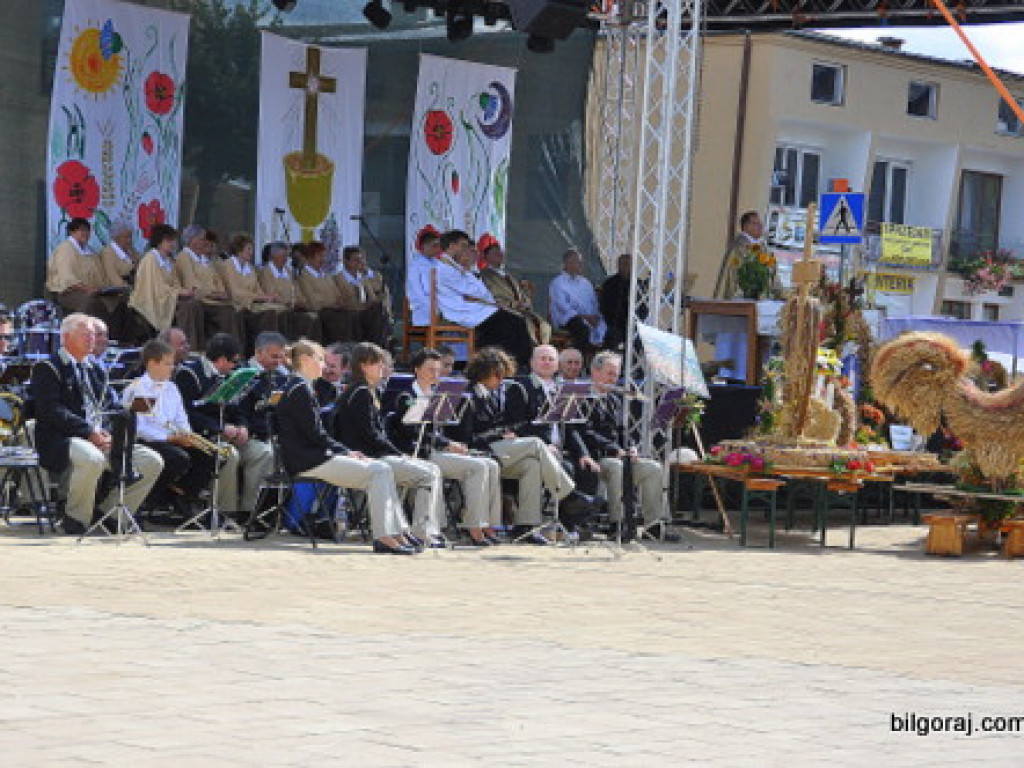 Bogu za plony, rolnikom za pracę - Dożynki Powiatowe 2013 (FOTO, VIDEO)