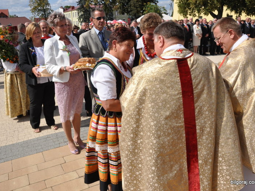 Bogu za plony, rolnikom za pracę - Dożynki Powiatowe 2013 (FOTO, VIDEO)