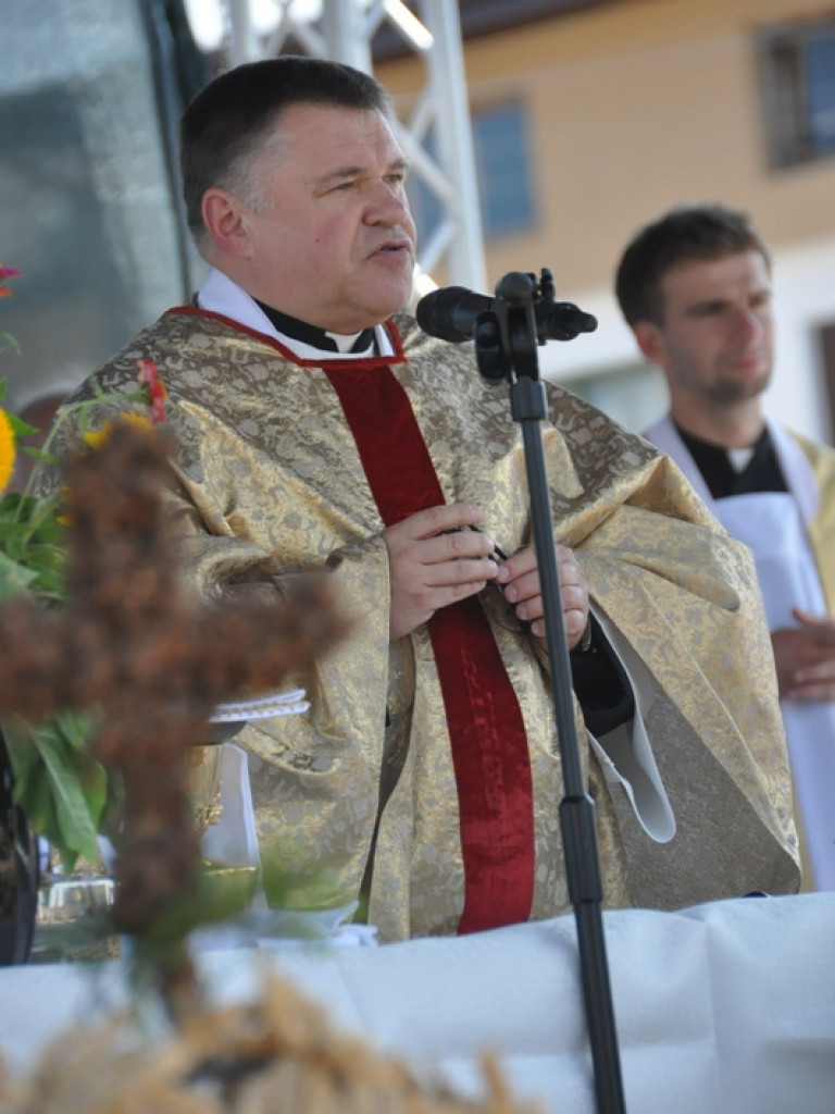 Bogu za plony, rolnikom za pracę - Dożynki Powiatowe 2013 (FOTO, VIDEO)